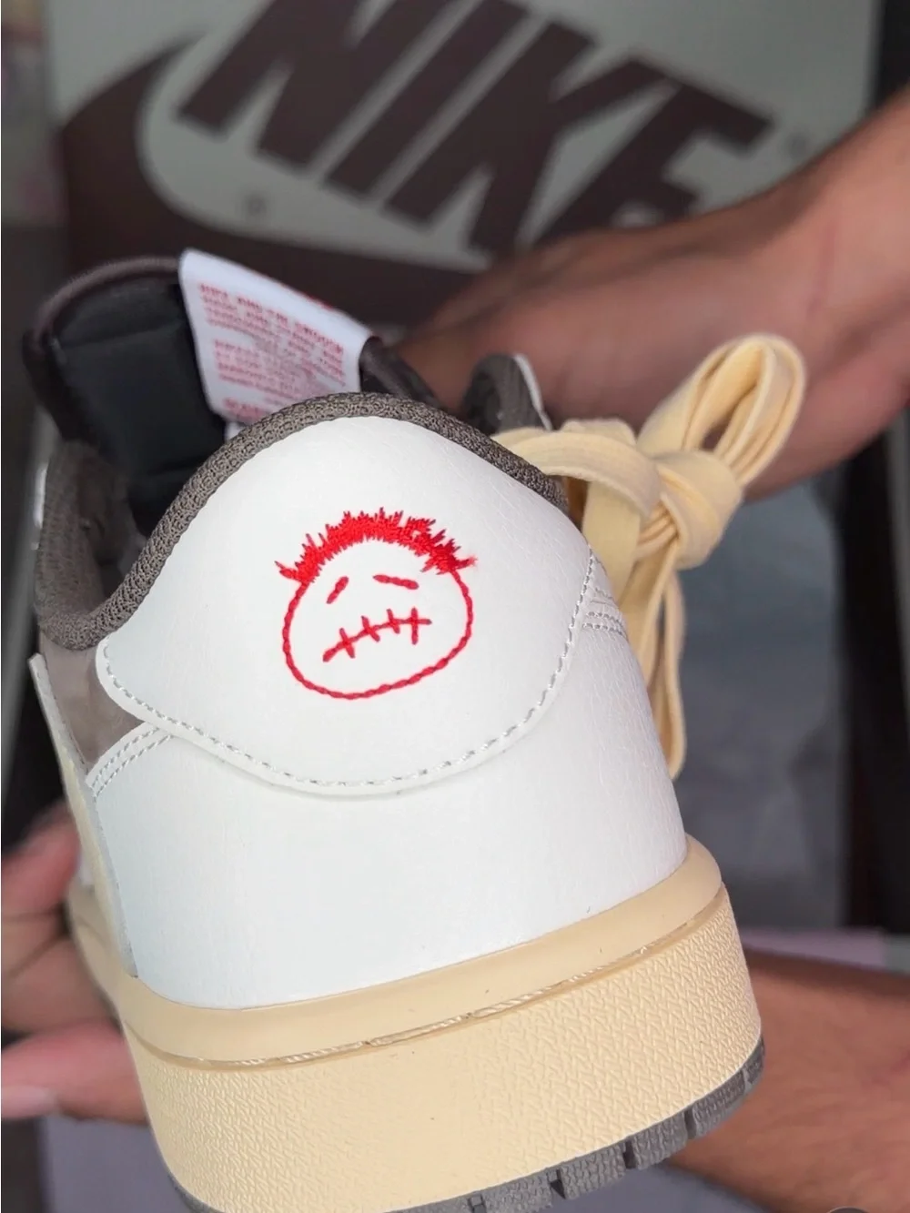 Nike Low-Top Sneakers in White, Taupe, Cream